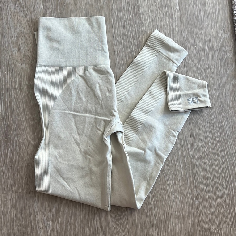 Set Active Oat Milk Leggings Small